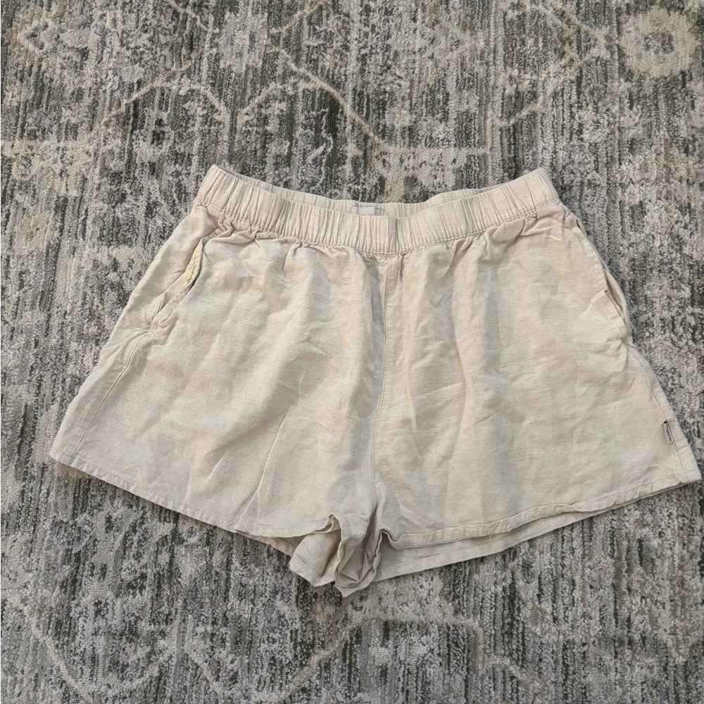 Women's Cream Shorts